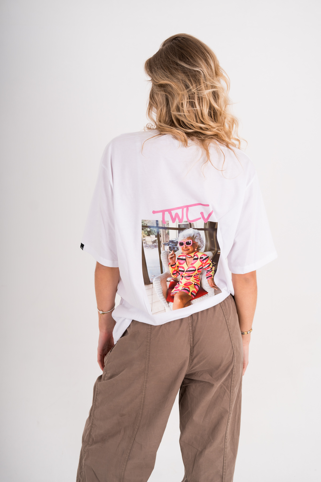 Not your regular Granny v2.0 oversized tee