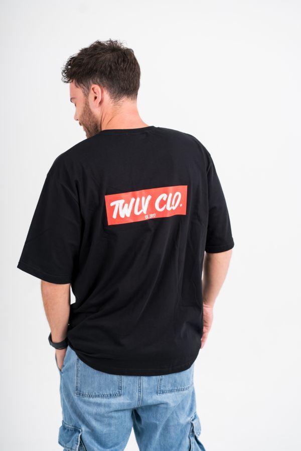 Φωτογραφία από TWLV red logo Tee