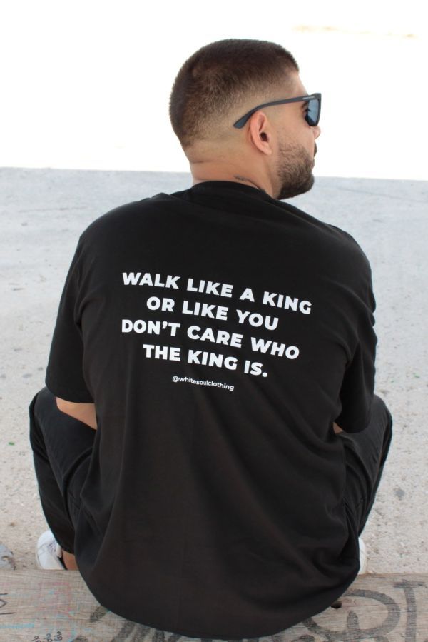 Φωτογραφία από Walk like tee